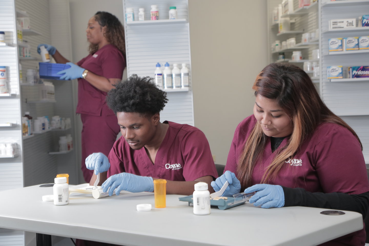 Pharmacy Technician Training How To Become A Certified Pharmacy Tech 